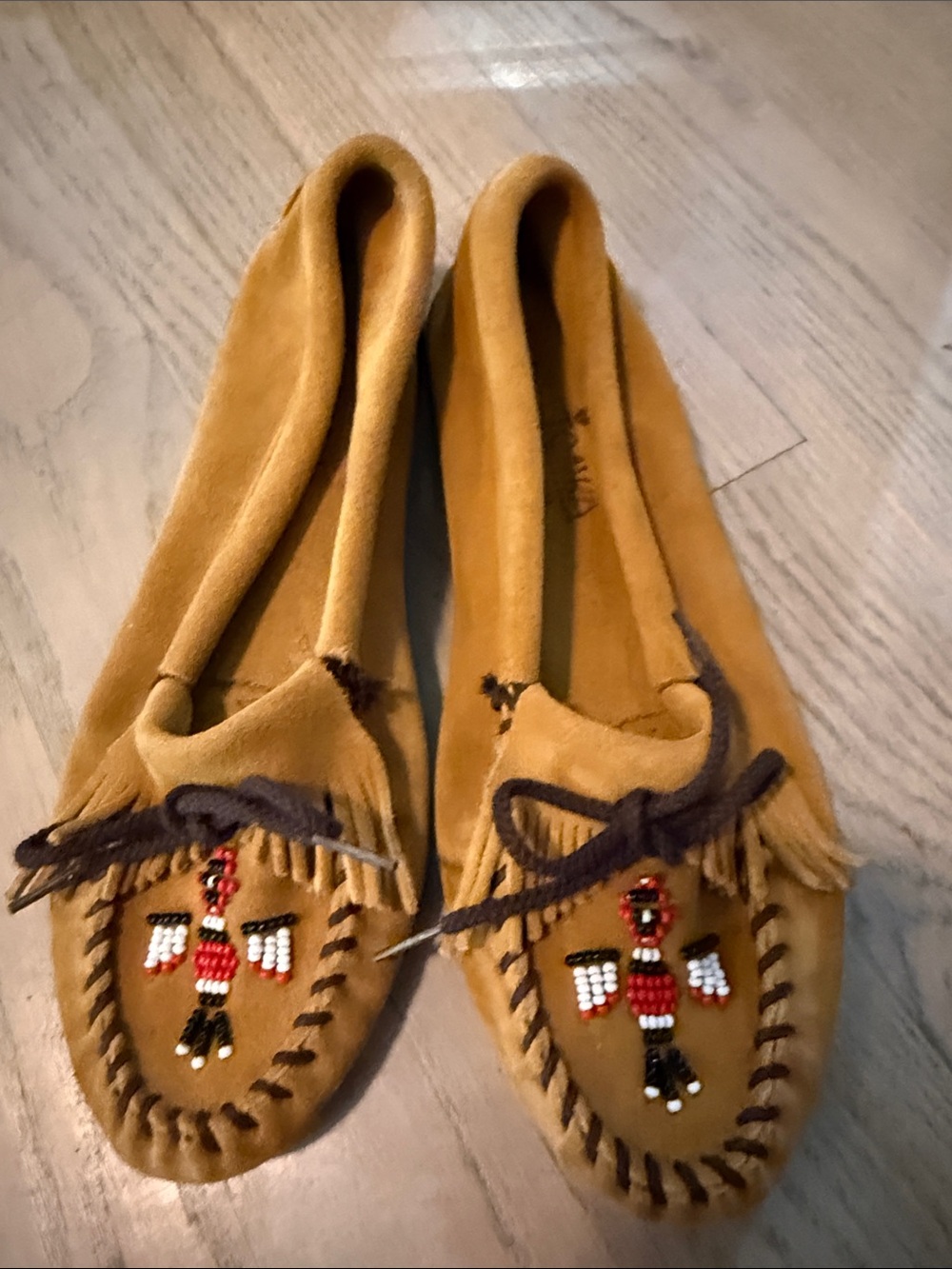 Minnetonka Moccasin - Size 10